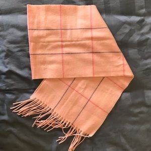 Pale pink, Lochmere cashmere scarf